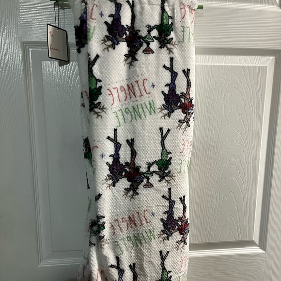 Mingle and jingle throw blanket - Picture 1 of 4